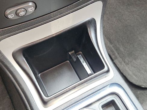 Used 2010 Chevrolet HHR LS FWD image 23