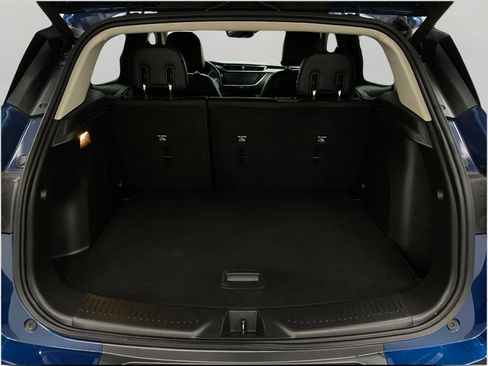 Used 2021 Buick Encore GX Essence image 6