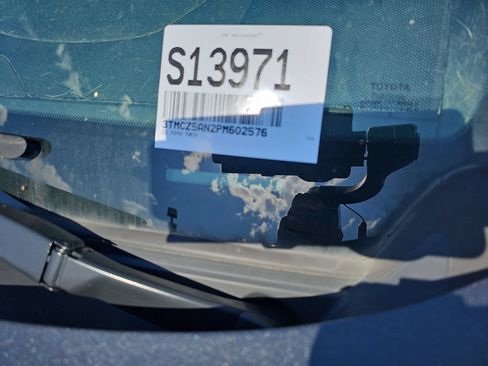Used 2023 Toyota Tacoma TRD Off-Road w/ Black Out Package (TMS) AWD/4WD image 14