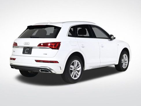 Certified 2023 Audi Q5 2.0T Premium image 5