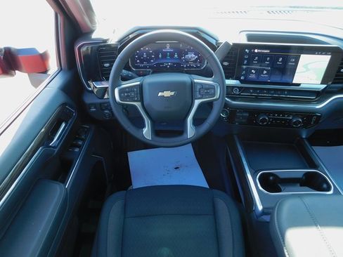 Used 2024 Chevrolet Silverado 2500 LT w/ Safety Package image 15