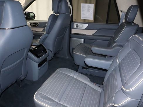 Used 2024 Lincoln Navigator L Black Label AWD/4WD image 22