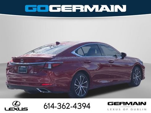 Certified 2025 Lexus ES 350 w/ Premium Package image 10