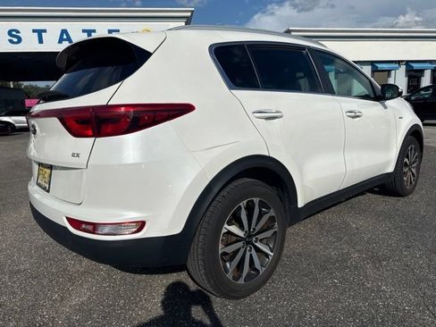 Used 2017 Kia Sportage EX w/ EX Premium Package AWD/4WD image 3