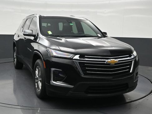 Used 2023 Chevrolet Traverse LT FWD image 8