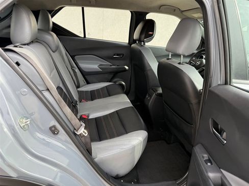 Used 2022 Nissan Kicks SR w/ Premium Package image 5