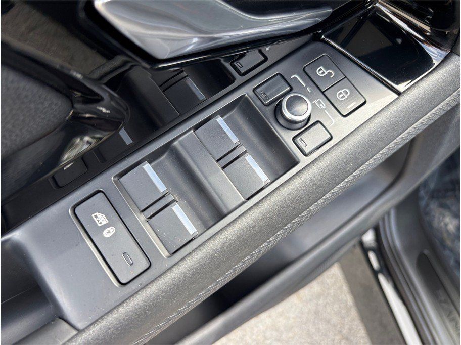 Used 2020 Land Rover Range Rover Evoque S AWD/4WD image 20