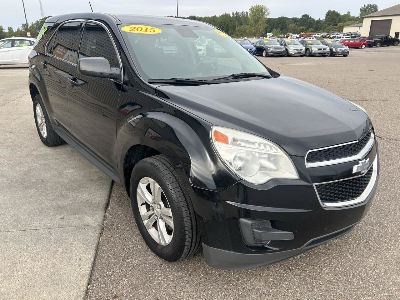 Used 2015 Chevrolet Equinox LS AWD/4WD image 2