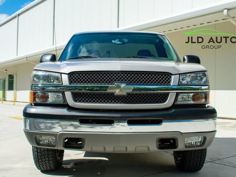 Used 2004 Chevrolet Silverado 1500 4x4 Regular Cab w/ Light Duty Power Package image 2