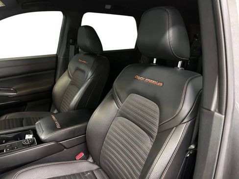 Used 2025 Nissan Pathfinder Rock Creek AWD/4WD image 13