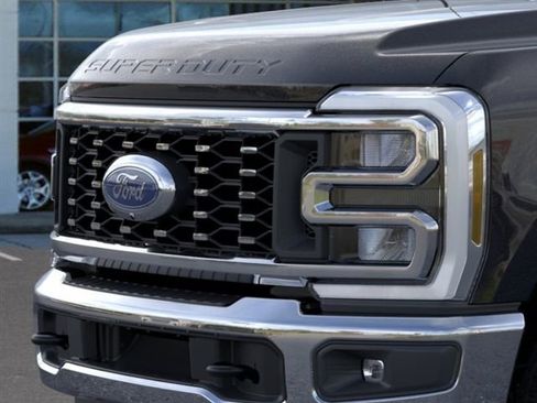 New 2026 Ford F350 Lariat w/ Chrome Package AWD/4WD image 17