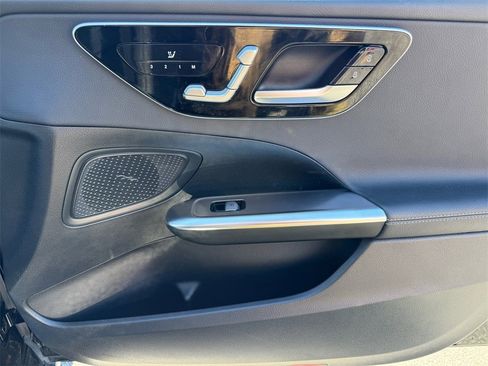 Used 2022 Mercedes-Benz C 300 C 300 image 22