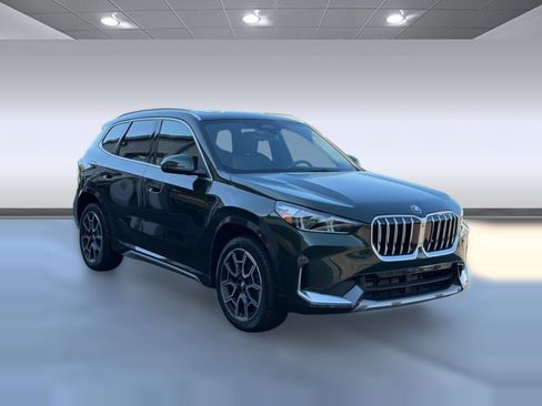 Used 2025 BMW X1 xDrive28i AWD/4WD image 7