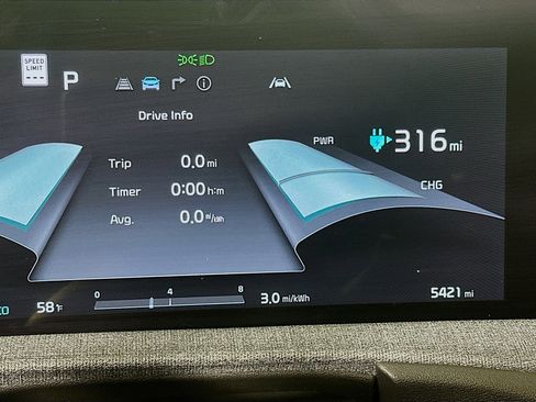 Used 2024 Kia EV6 Wind w/ Wind Technology Package RWD image 19