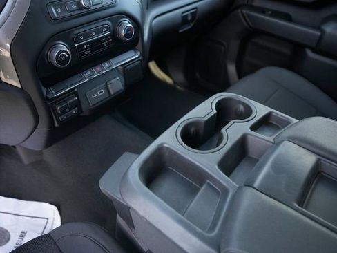 Used 2023 Chevrolet Silverado 2500 Custom w/ Custom Value Package image 27