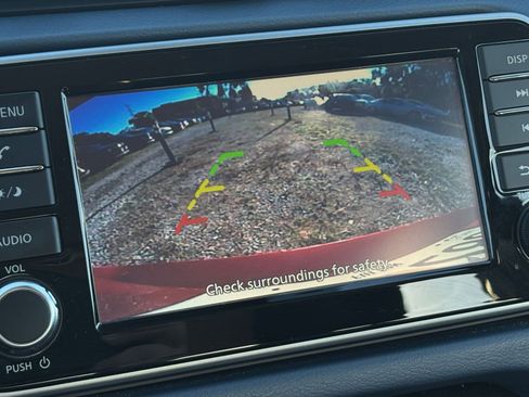 Used 2025 Nissan Versa SV image 24