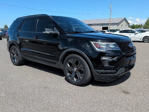 Used 2018 Ford Explorer Sport w/ Equipment Group 401A AWD/4WD image 4