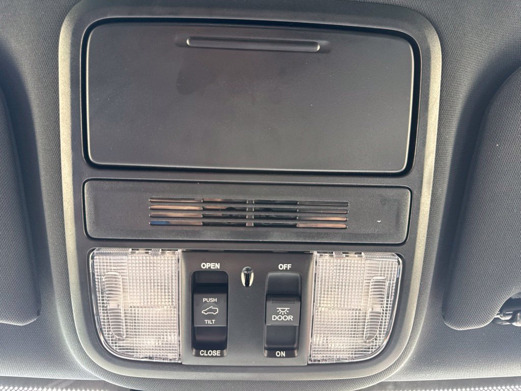Used 2025 Honda Odyssey Sport-L image 20