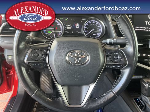 Used 2021 Toyota Camry XSE image 20