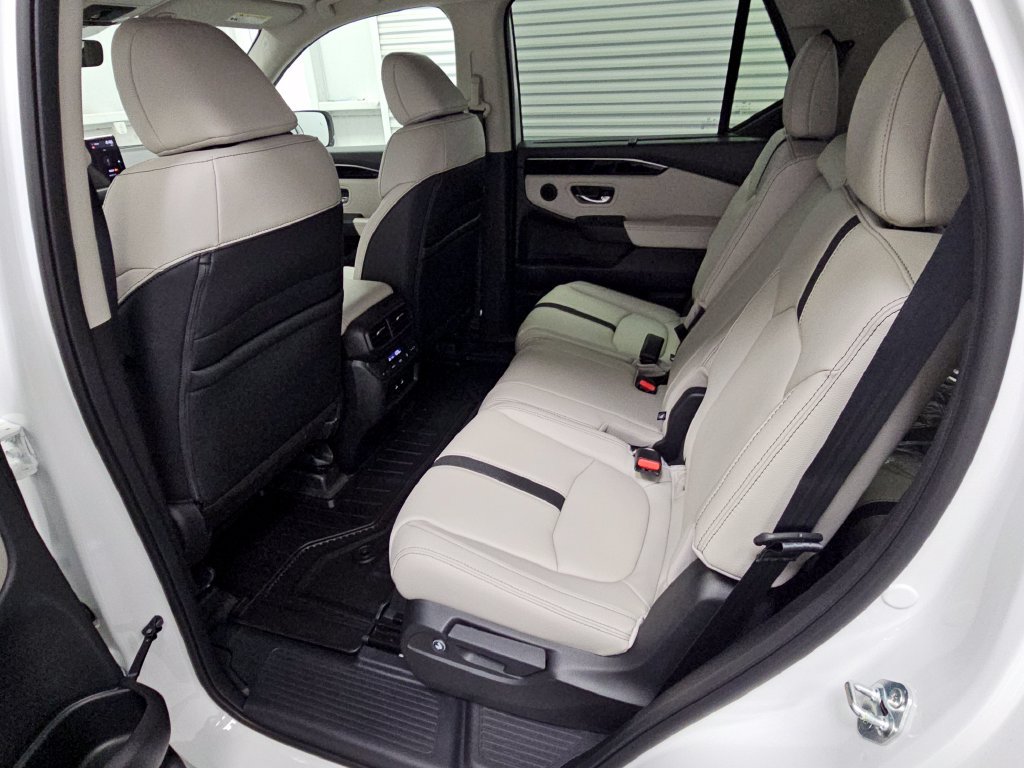 New 2026 Honda Pilot EX-L image 30