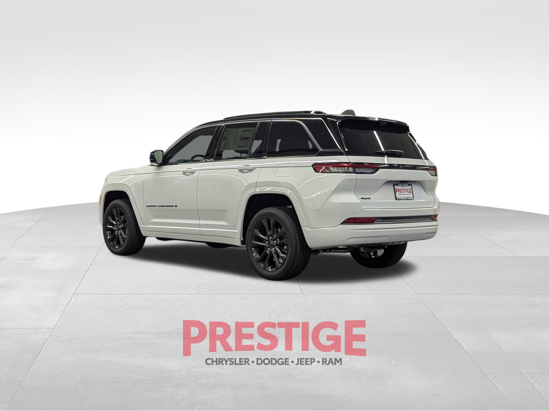 New 2026 Jeep Grand Cherokee Limited AWD/4WD image 9