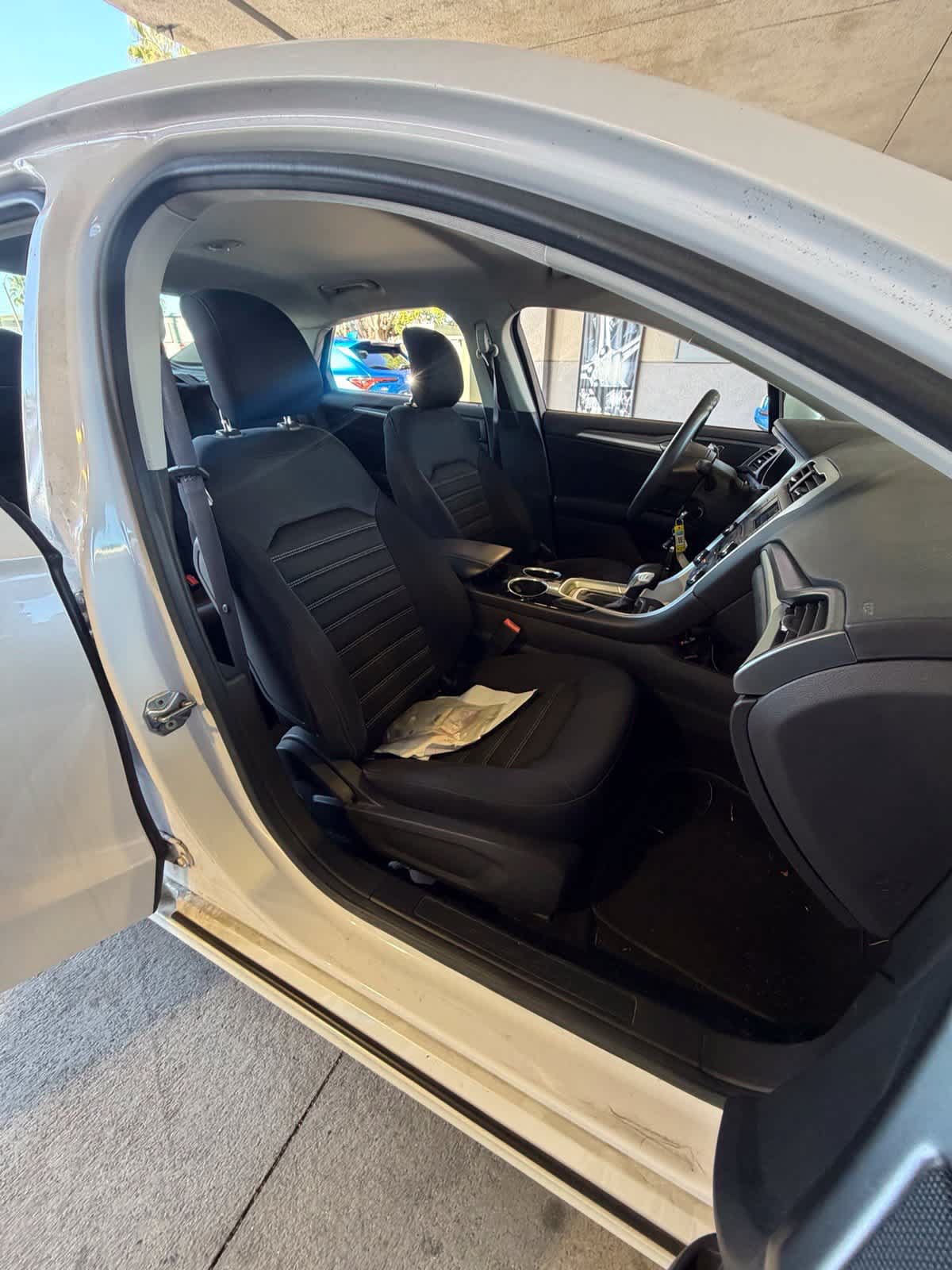 Used 2013 Ford Fusion SE FWD image 15