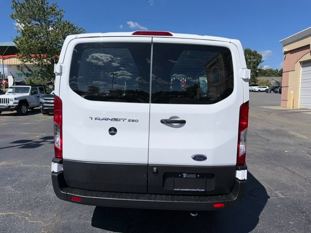 Used 2025 Ford Transit 250 Low Roof w/ Exterior Upgrade Package RWD image 5