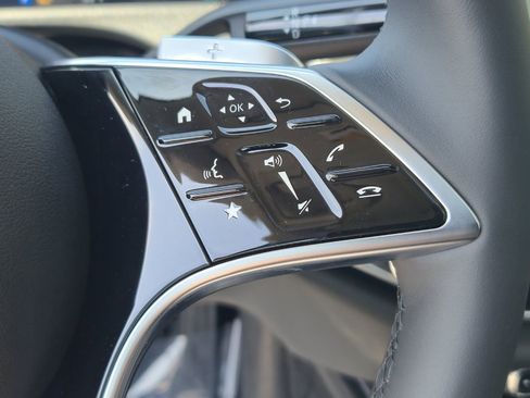 Certified 2025 Mercedes-Benz E 350 4MATIC Sedan image 19