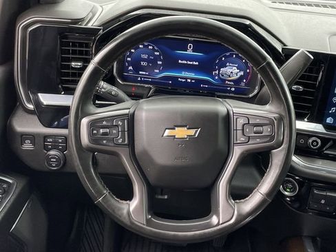 Used 2024 Chevrolet Silverado 2500 High Country AWD/4WD image 12