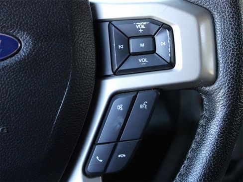 Used 2015 Ford F150 Lariat w/ Equipment Group 502A Luxury image 26