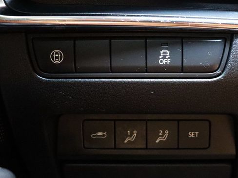 Used 2019 MAZDA MAZDA3 Sedan FWD image 41