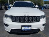 Used 2020 Jeep Grand Cherokee Altitude image 2