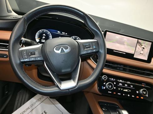 Certified 2023 INFINITI QX60 Sensory w/ Cargo Package AWD/4WD image 13
