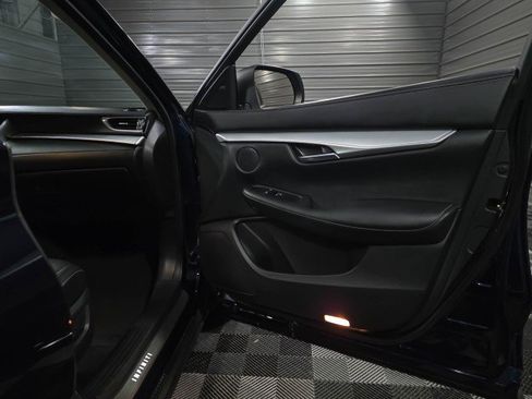 Used 2019 INFINITI QX50 Luxe w/ Navigation Package image 32