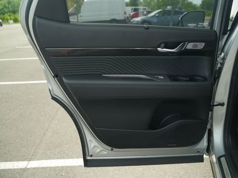 Used 2023 Hyundai Palisade Calligraphy FWD image 17