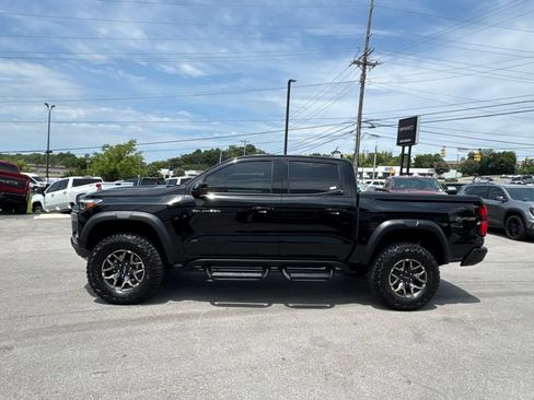 Used 2024 Chevrolet Colorado ZR2 w/ ZR2 Convenience Package III AWD/4WD image 4