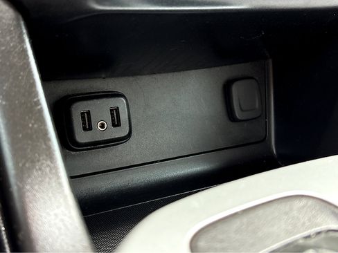 Used 2019 Chevrolet Colorado W/T w/ WT Convenience Package image 16