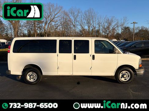 Used 2015 Chevrolet Express 3500 LT w/ LT Preferred Equipment Group image 1