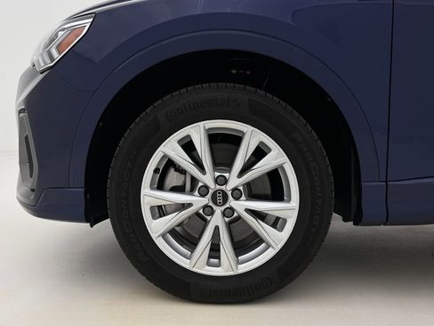 Used 2024 Audi Q3 2.0T Premium image 24