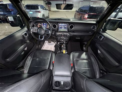 Used 2021 Jeep Wrangler Unlimited Sahara image 21