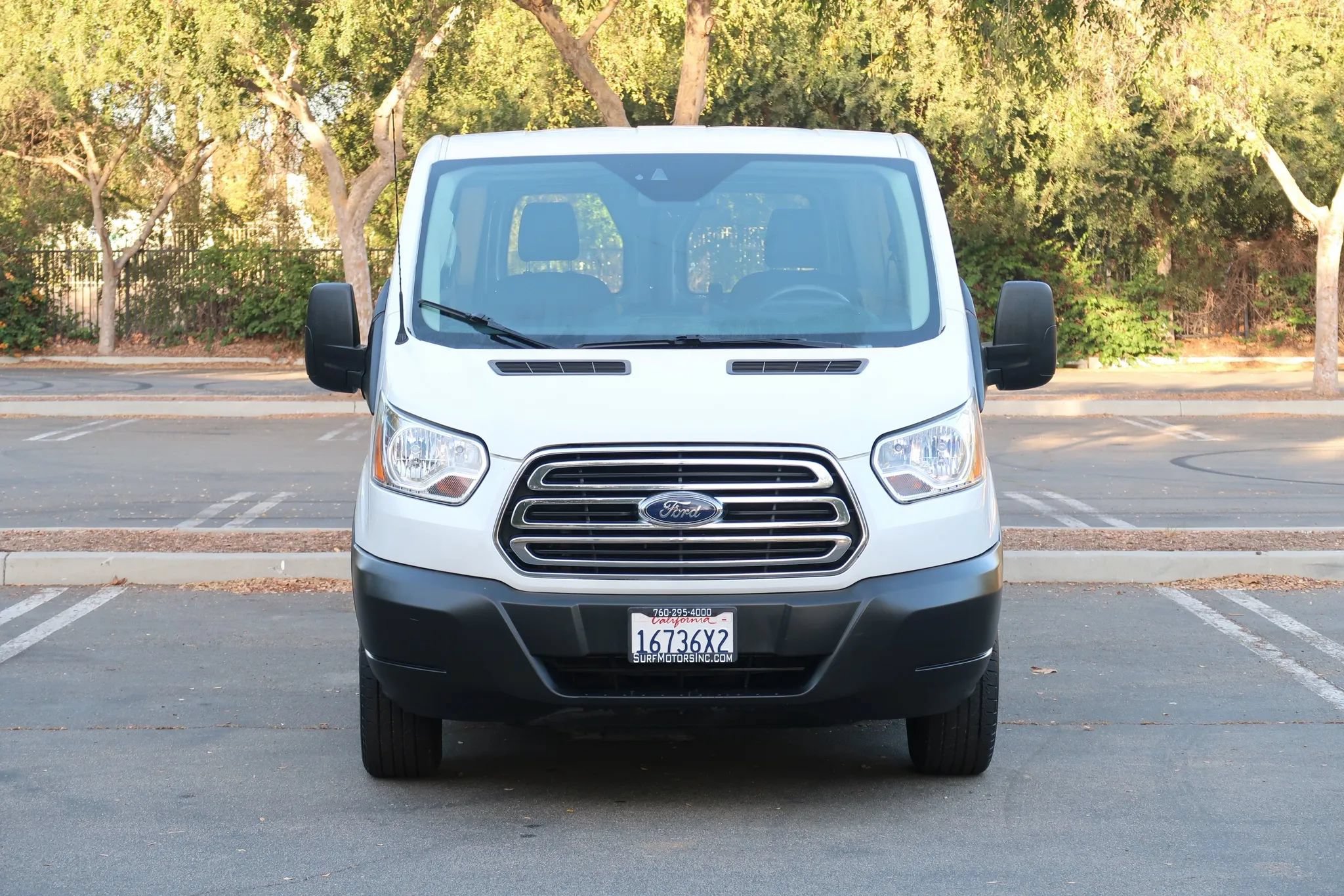 Used 2018 Ford Transit 250 130 Low Roof w/ Exterior Upgrade Package RWD image 2