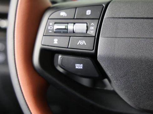 New 2026 Kia Sportage SX FWD image 14
