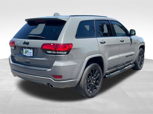 Used 2021 Jeep Grand Cherokee Laredo X AWD/4WD image 8