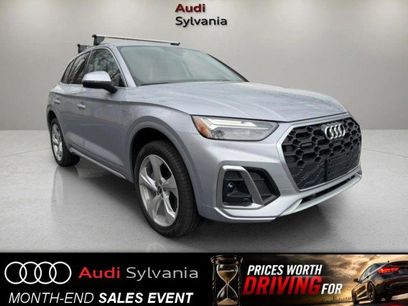 Certified 2025 Audi Q5 2.0T Premium Plus w/ Premium Plus Package