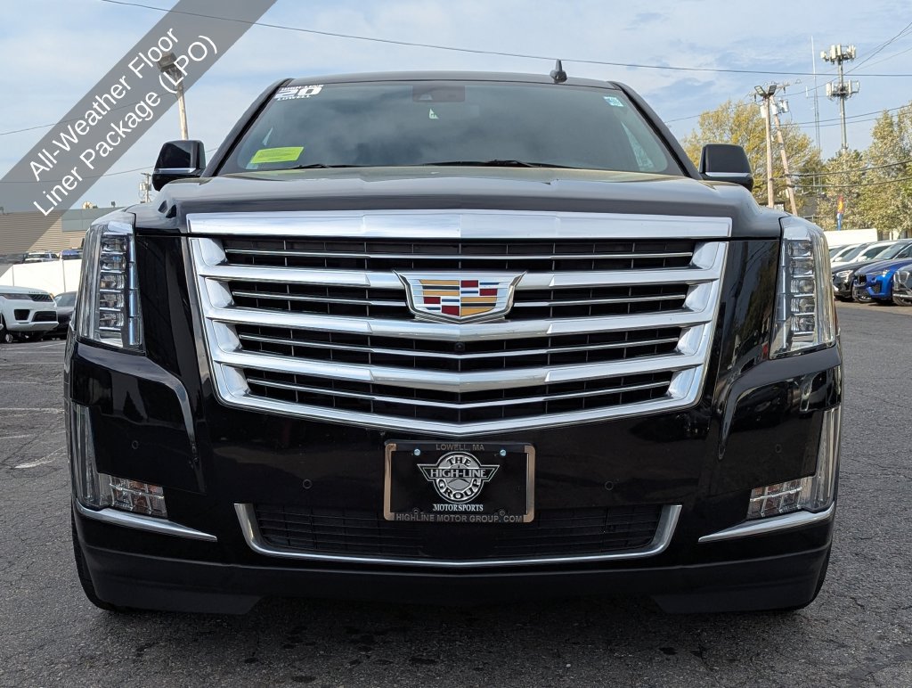 Used 2020 Cadillac Escalade Platinum AWD/4WD image 5