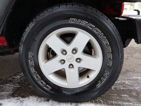 Used 2008 Jeep Wrangler X image 39