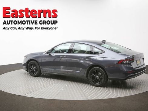 Used 2025 Honda Accord SE image 63