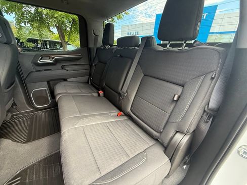 Used 2023 Chevrolet Silverado 1500 LT AWD/4WD image 25