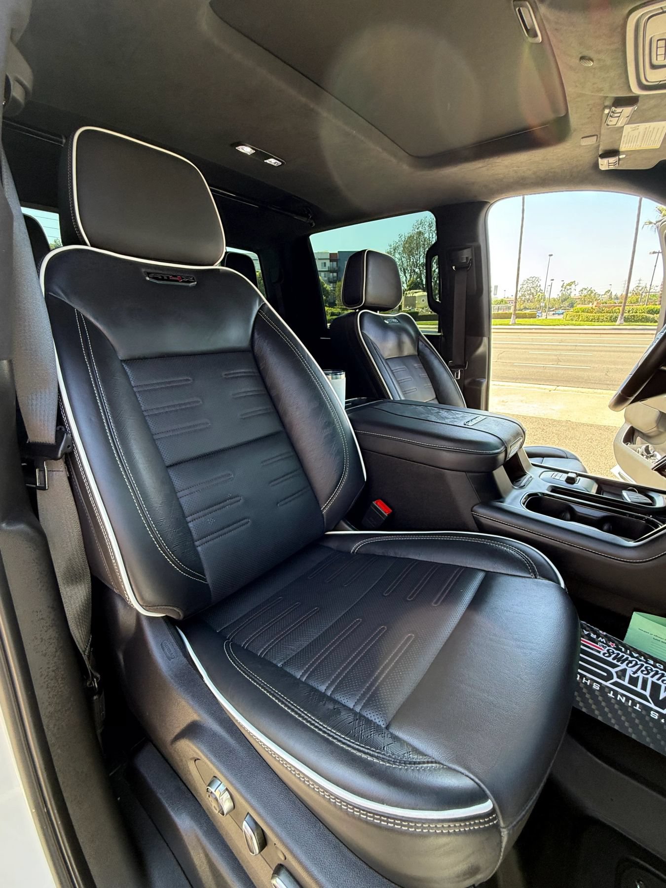 Used 2024 GMC Sierra 2500 AT4X AWD/4WD image 24