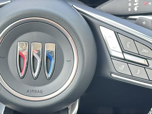 New 2025 Buick Envision Preferred image 20